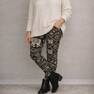 Just Cozy Black with Tan Elephant Print Fleece Lined Leggings Size M/L